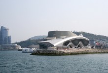 “One Ocean’s” Kinetic Facade