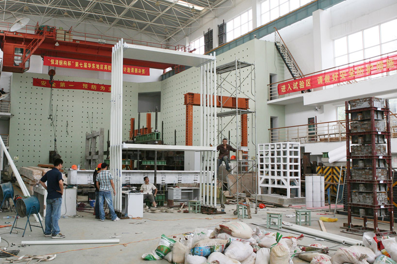 construction of 2-story mockup for FRP House, designed by Atelier FCJZ, Bejing